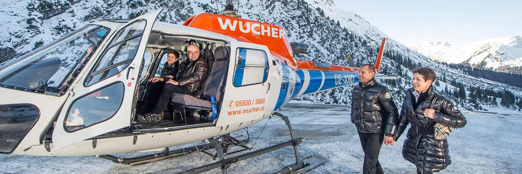 Hubschrauberflug Contrast Charter Vip Service Hubschrauberrundflug Events Tirol Osterreich